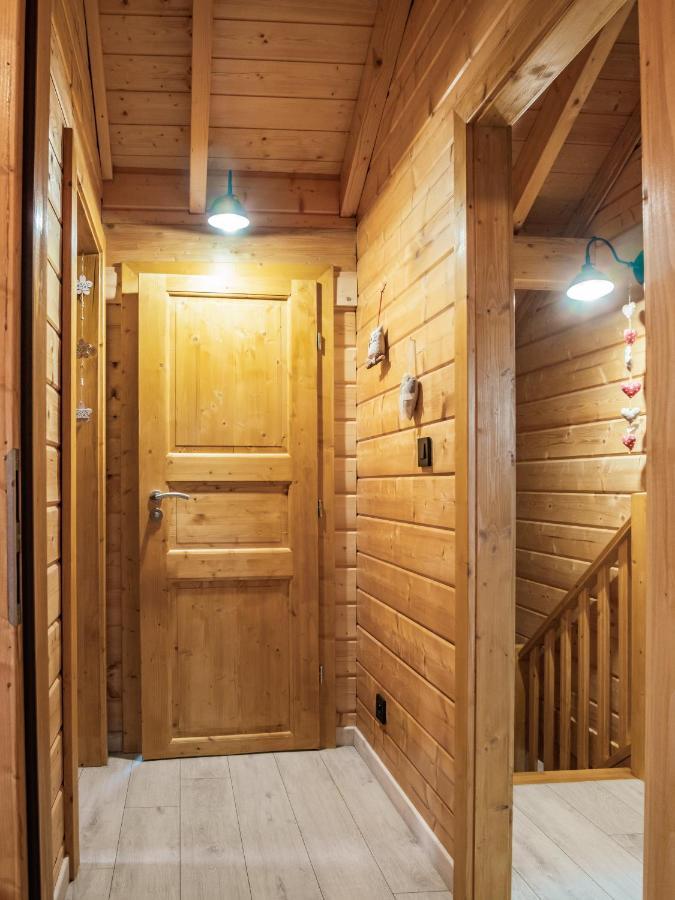 Le Chalet Au Vieux Vignoble Avec Espace Sauna Et Jacuzzi Bouxwiller  Luaran gambar
